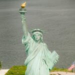 ¿Qué pases turísticos de Nueva York incluyen la Estatua de la Libertad?