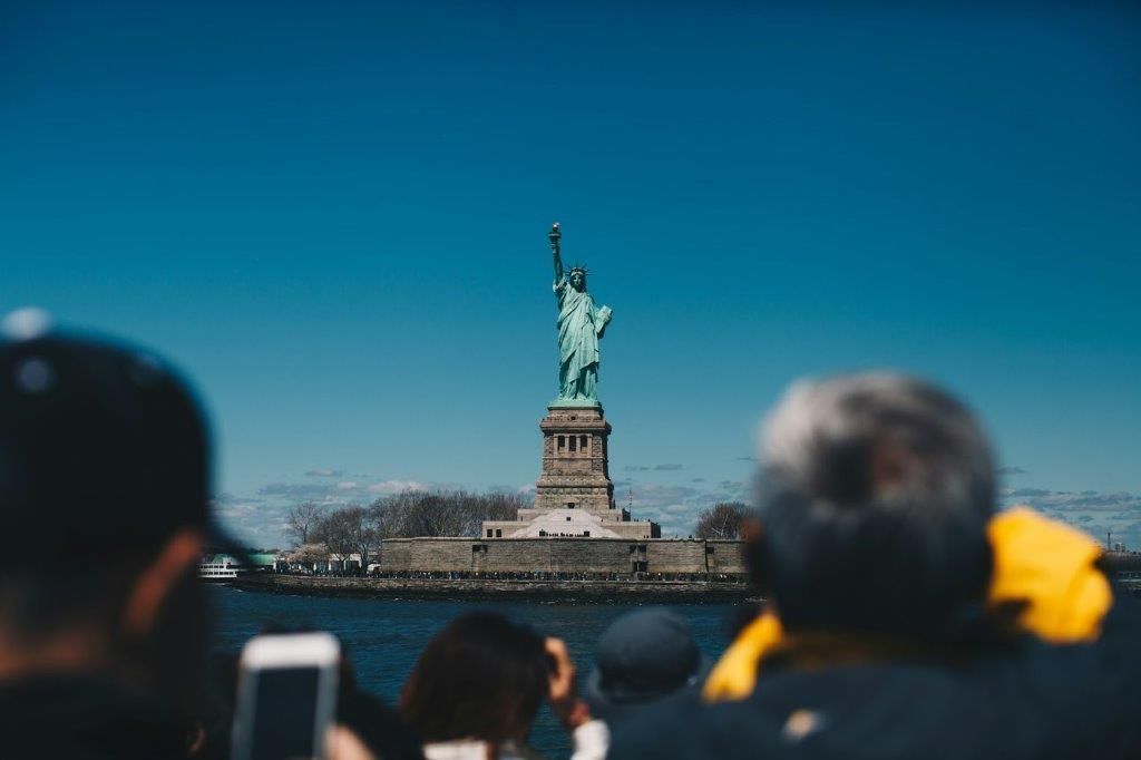 Cruceros económicos hacia la Estatua de la Libertad